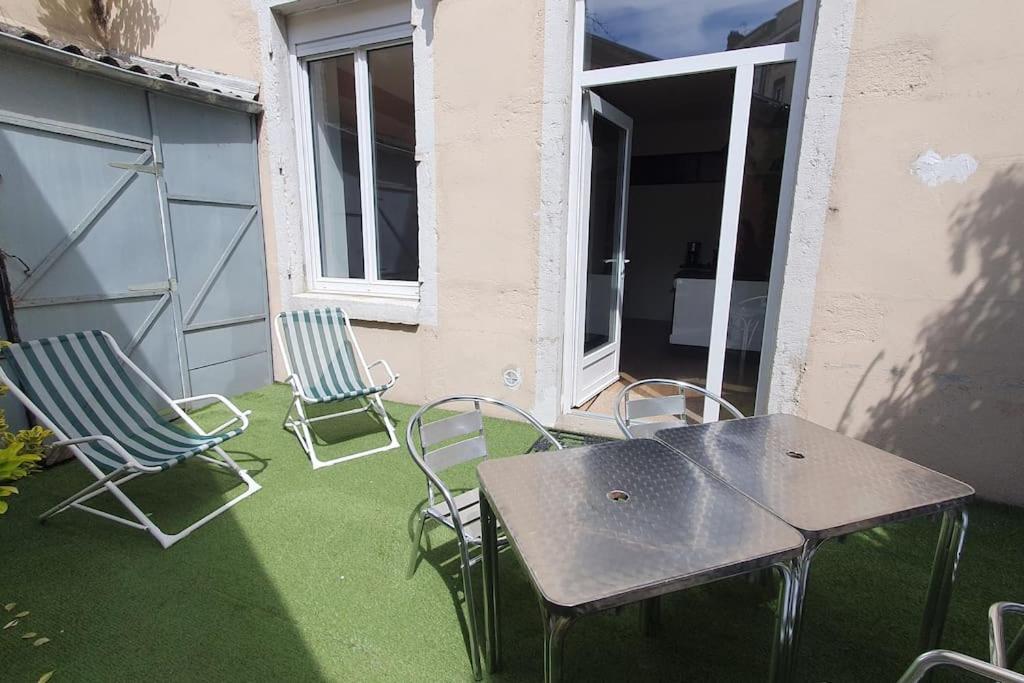 Classe 4 Etoiles - Cybele - Centre Ville 2 Chambres, Cour Privative Et Garage Vienne  Luaran gambar
